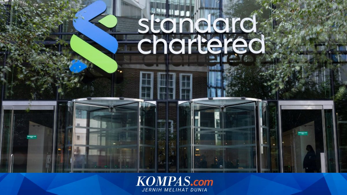 CEO Standard Chartered Apologises After Labelling AI-Affected Jobs as 'Low-Value Human Capital'