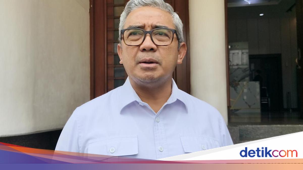 Persib Champions Parade: Mayor Farhan Reveals Alcohol Bottle Waste Fills One Pickup Truck