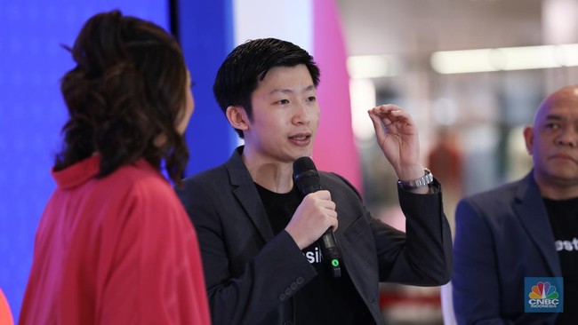 Andry Hakim Named Standby Buyer for CBRE Rights Issue