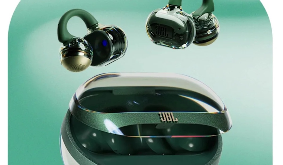 JBL Soundgear Clips Emerald Green: Matrix-Inspired Transparent Earbuds