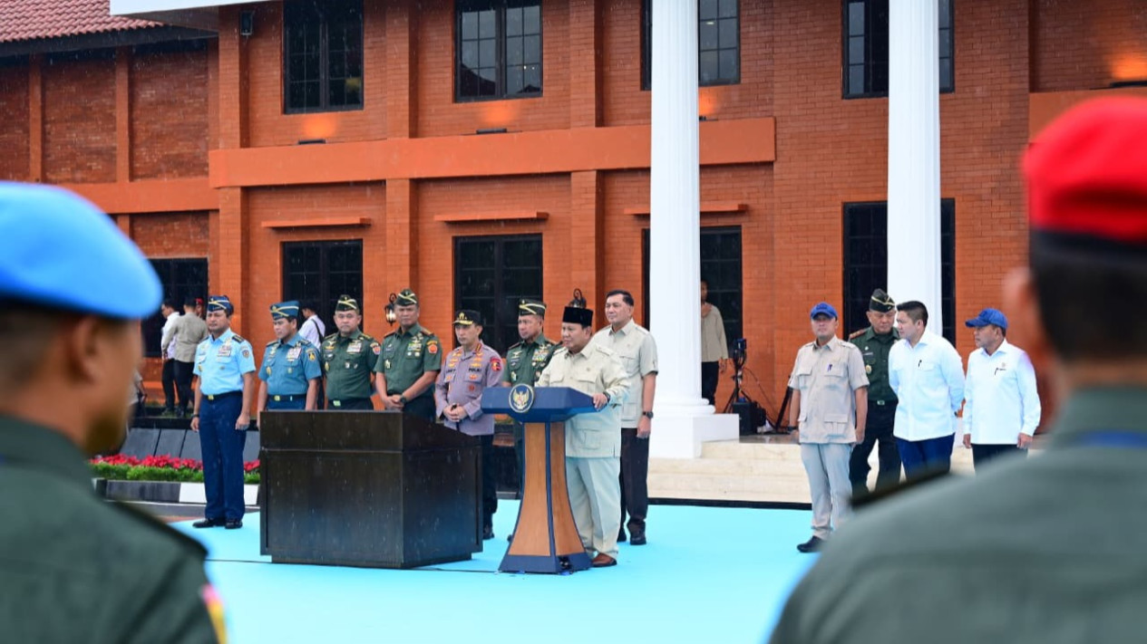 Prabowo inaugurates renovated Seskoad Museum and Library in Bandung