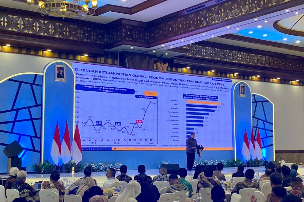 Airlangga: Natural Resource Exporters Can Access Rupiah Loans Beyond 50% DHE Conversion Requirement
