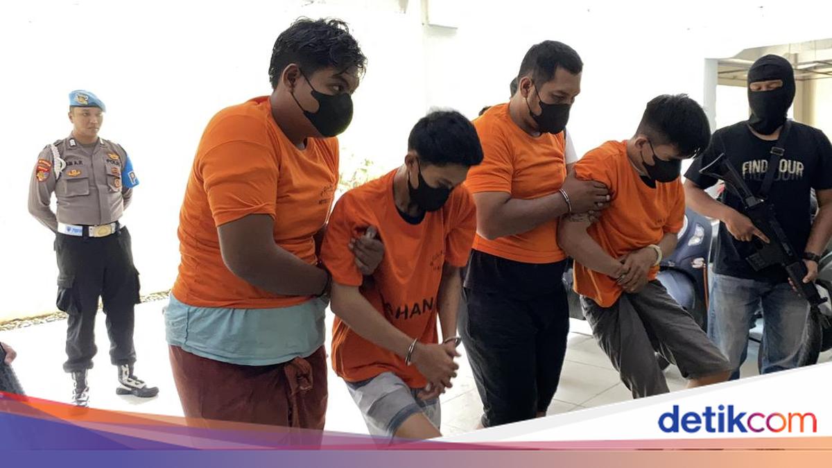 Police apprehend armed motorcycle bandits in Depok, two suspects shot during arrest