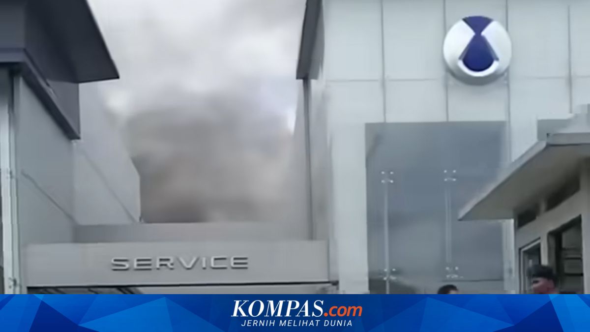 BYD Car Showroom in Tangerang on Fire, Storage Area Gutted