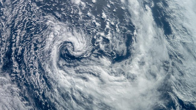 Climate Change Causes Earth's Rotation to Slow, Days to Lengthen – Study