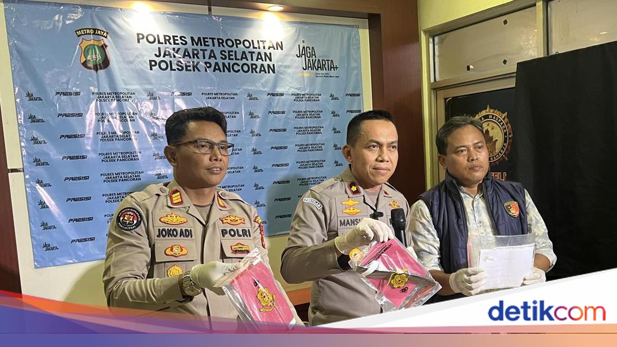 Police Patrol in Pancoran, South Jakarta Apprehends Two Motorcycle Thieves