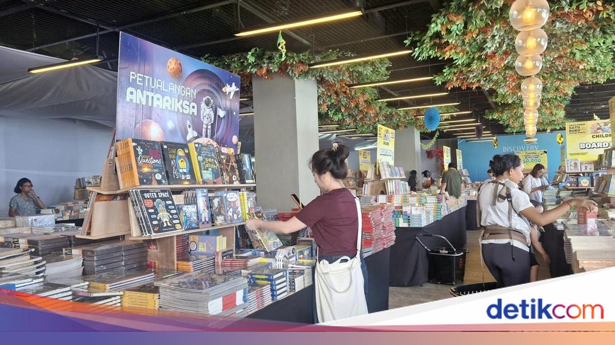 US Dollar Surges, BBW Bali Keeps Imported Book Prices Affordable