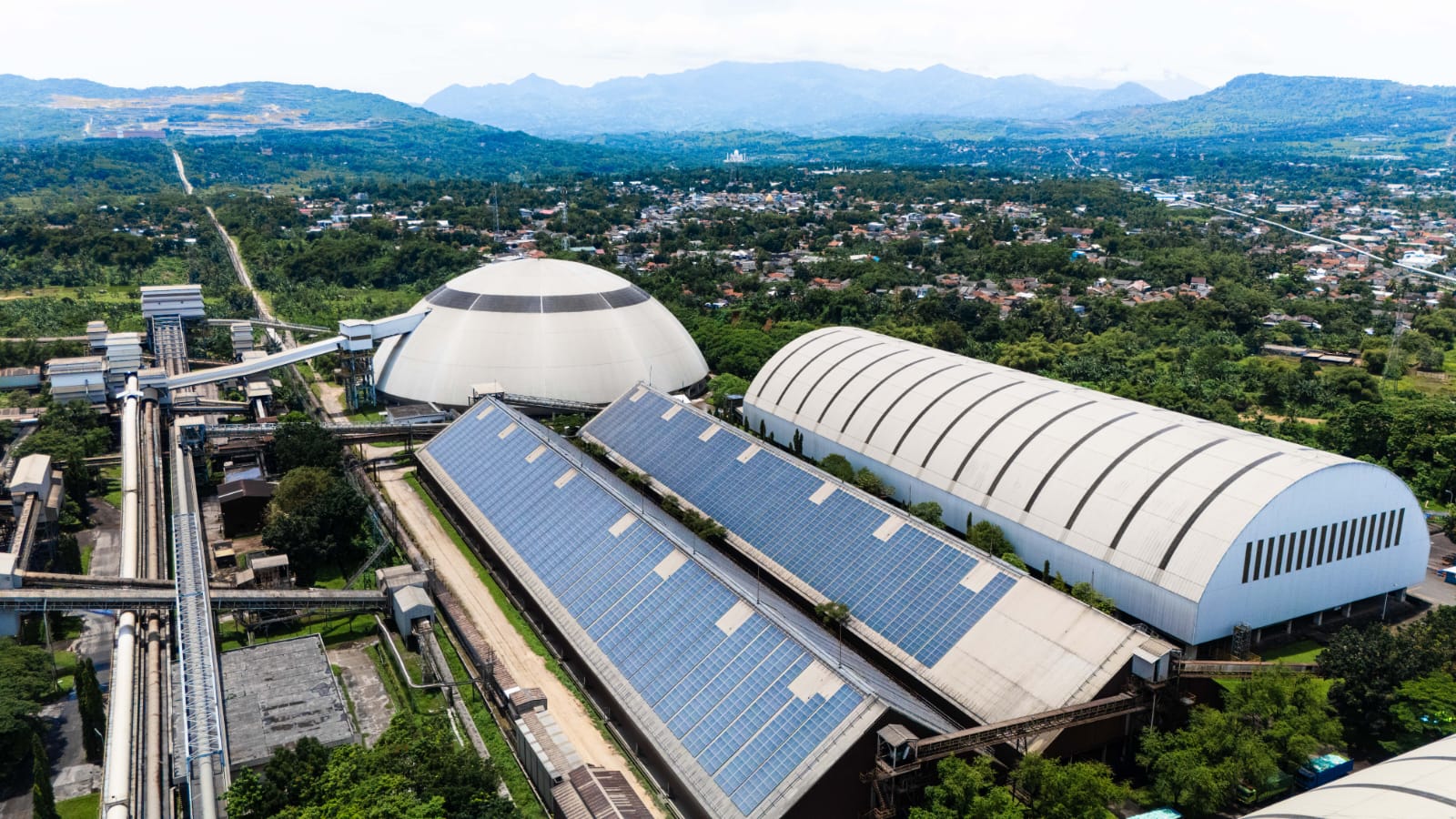Cement Industry Accelerates Decarbonisation Through Solar Energy