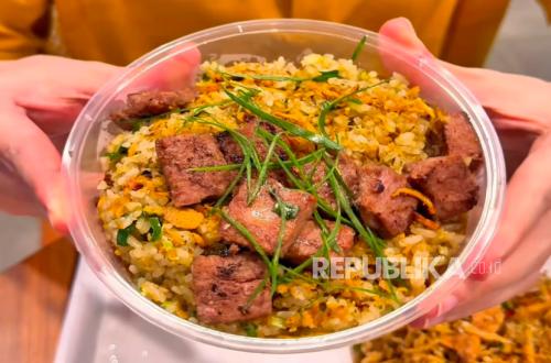 Indonesian Wok Culture Elevates Nasi Goreng to Cult Status