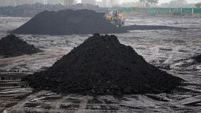 Deadly China Mine Accident Triggers Coal Price Surge Amid Global Concerns