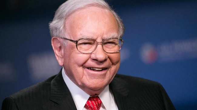 Warren Buffett Advises Avoiding Five Expenses in a Slowing Economy