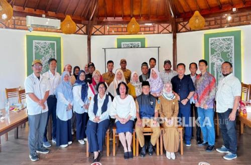 LPPM UT Develops Community Empowerment Strategy Based on Local Aspirations in Pondok Cabe Ilir