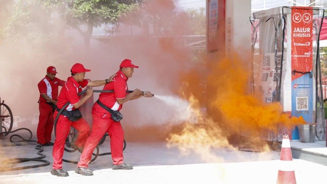 Pertamina Strengthens Emergency Preparedness Through PKD Simulation at Petrol Station