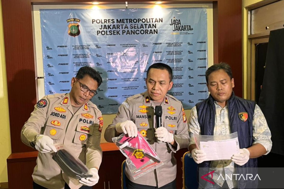 Police arrest two tailors involved in Pancoran motorcycle theft