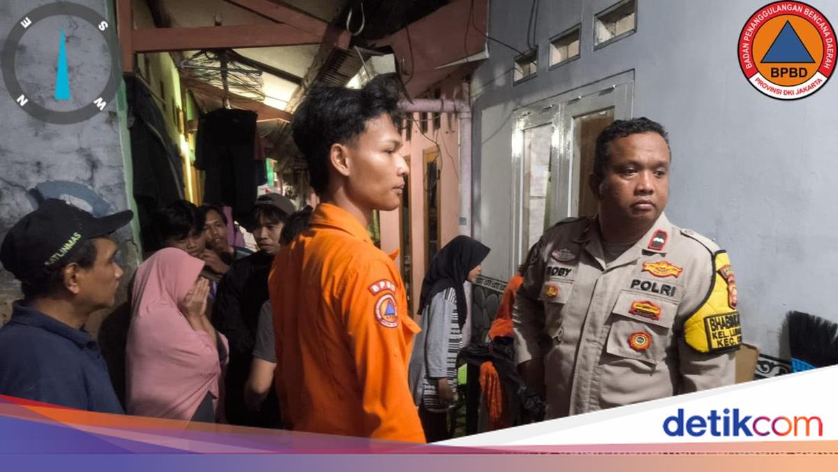 Siblings Drown in Lubang Buaya Drainage Canal After Playing During Rain