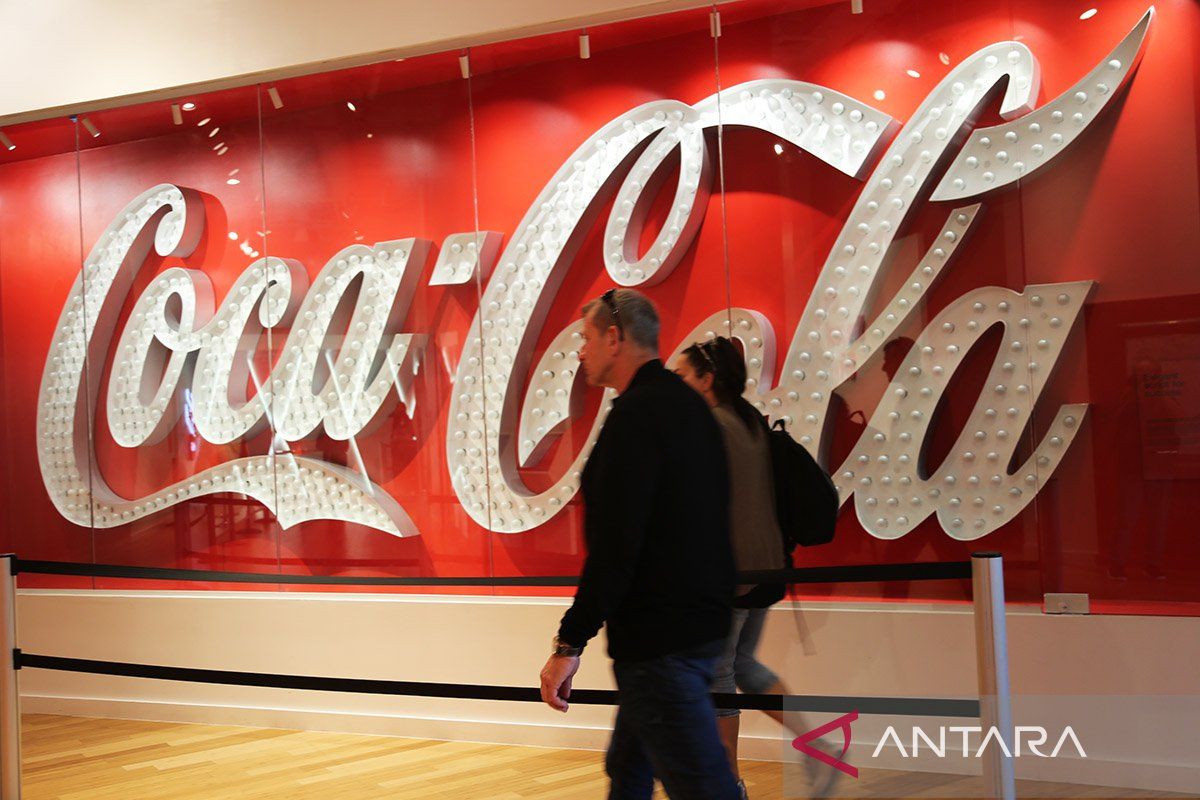 Coca-Cola Japan Raises Prices on 165 Products