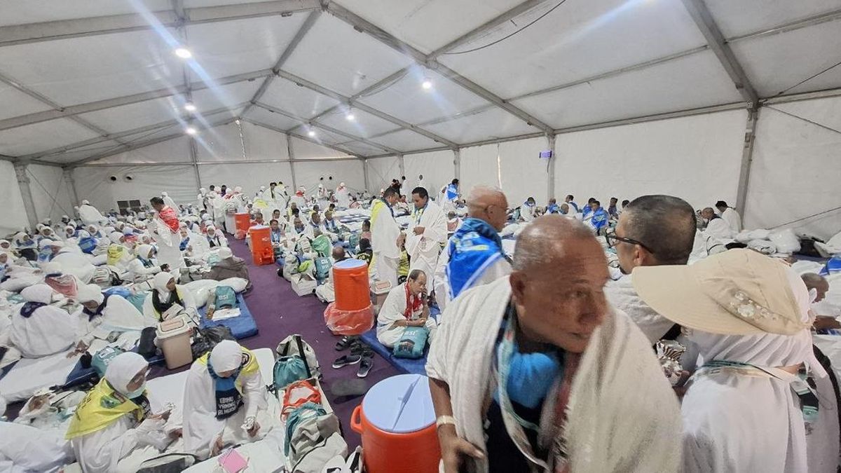 Extreme Heat, Hajj Pilgrims Urged to Stay in Tents Between 10:00 and 16:00