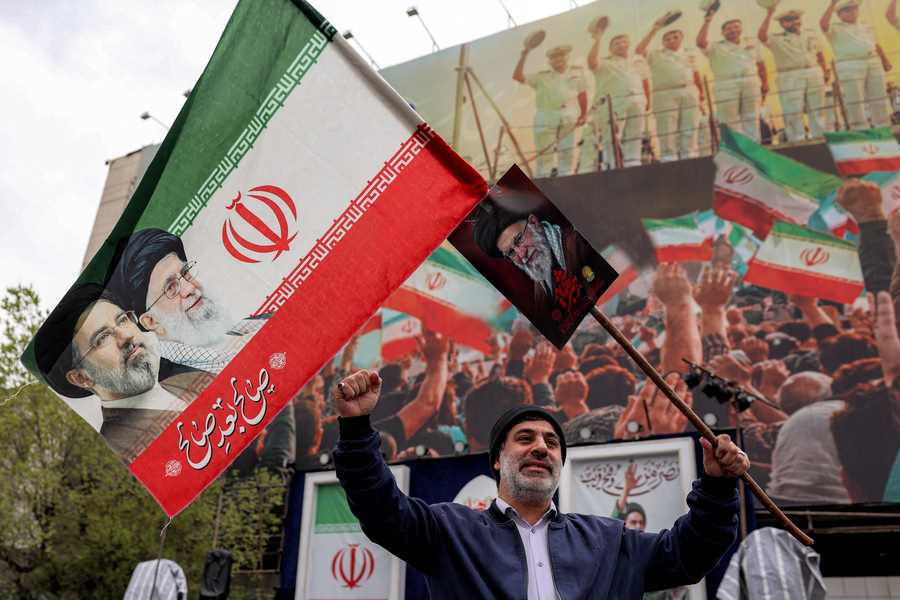 Iran Sends High-Level Delegation to Qatar to Discuss Negotiations with US