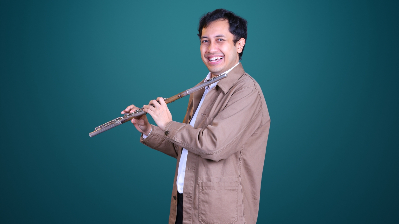 Chris Willy Arianto Understands Humans Through Music Psychology