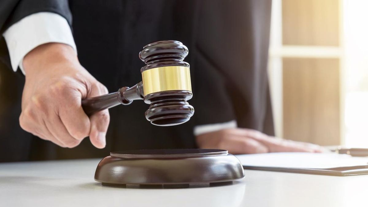 Makassar High Court Judge Dismissed for Accepting Rp1 Billion Bribe