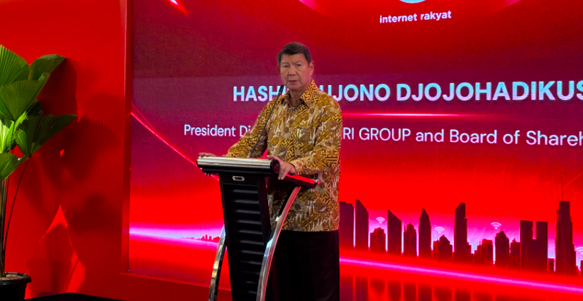 Hashim Claims 'People's Internet' at Cost of Three Packs of Cigarettes Could Boost Economic Growth to 8%