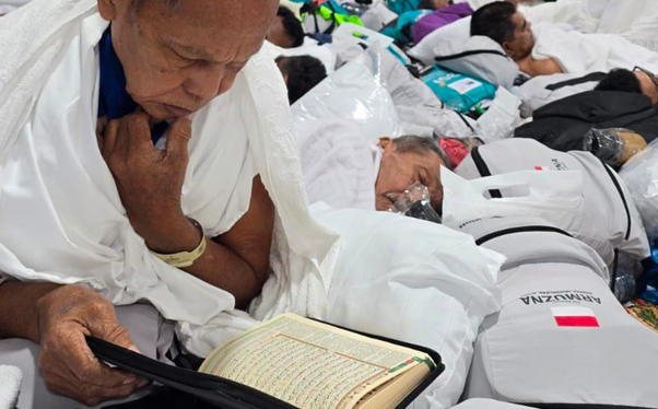 Wukuf Arafah 1447 H: Aceh Hajj Pilgrims Endure 48°C Heat