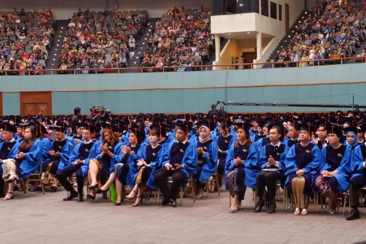 Universities urged to adapt to changing industries