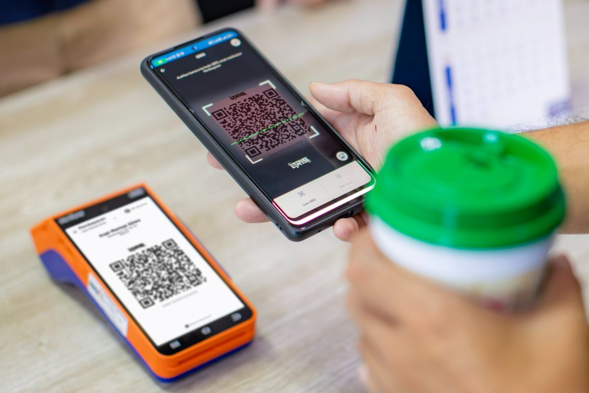 BI expands QRIS cross-border payment services as BRI merchants integrate with Alipay and UnionPay