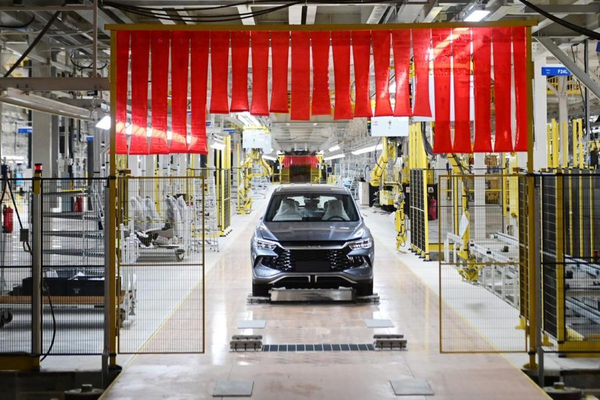 China's ODI Rises 3.9% in January-April 2026