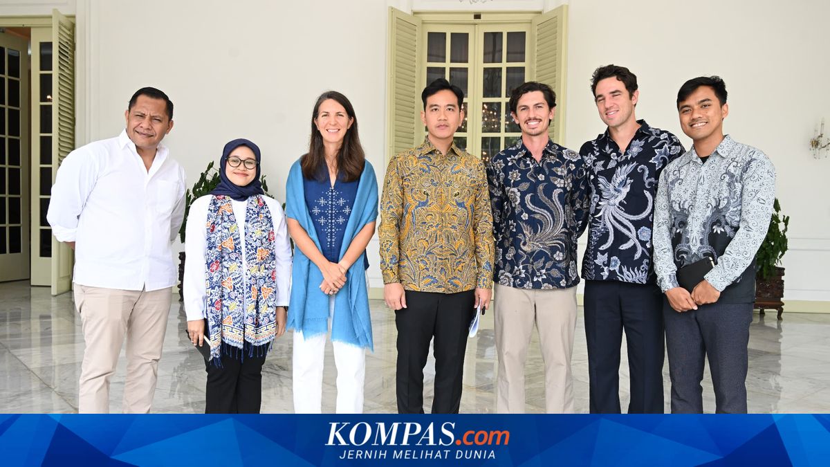 Gibran Meets Sungai Watch Founders, Pushes for Collaboration and Promises to Secure Sponsorships