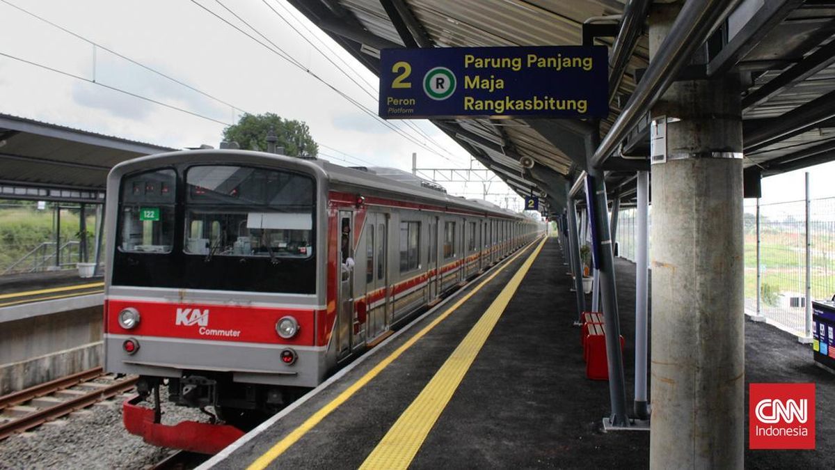 Duri-Tangerang Commuter Line services resume as stalled train moved to Rawabuaya for checks