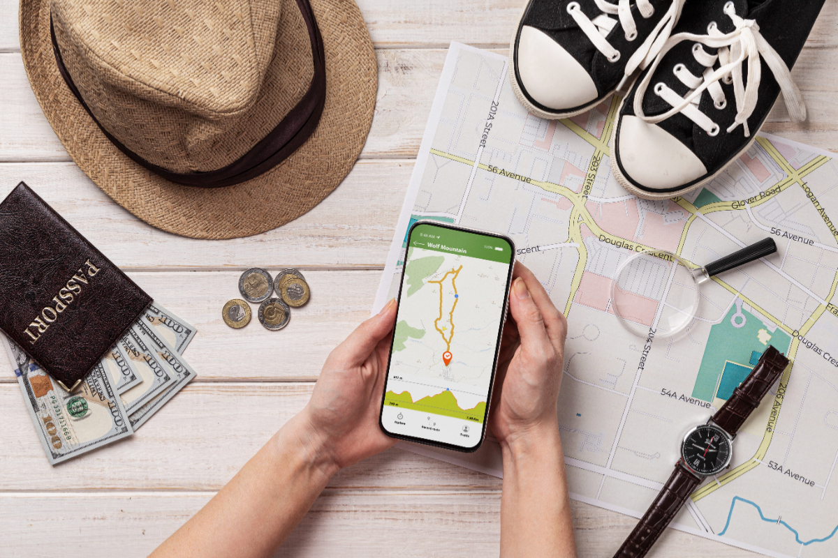 7 Best Travel Apps for Your Smartphone
