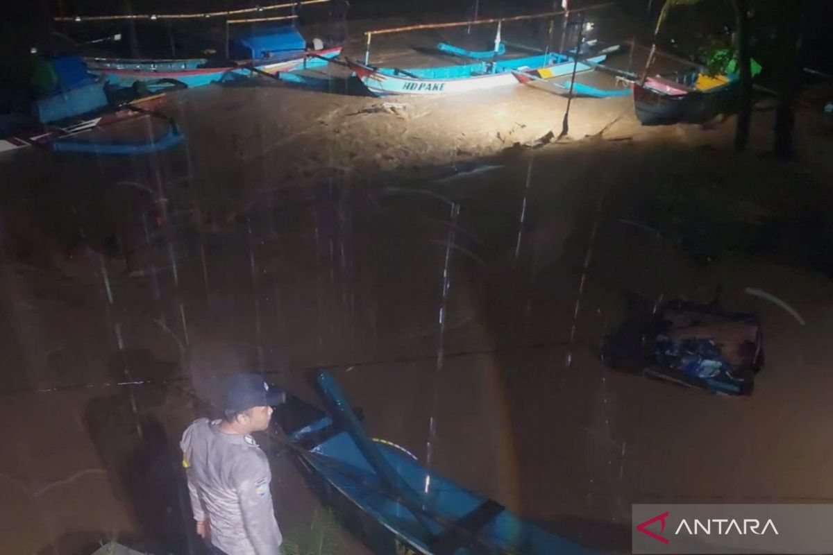 BNPB: No Fatalities from Floods and Landslides in 13 Lebak Villages