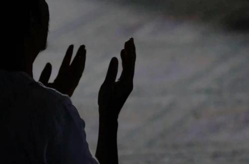 Zuhud: Escaping the Trap of Greed Through Detachment from Worldly Dependence