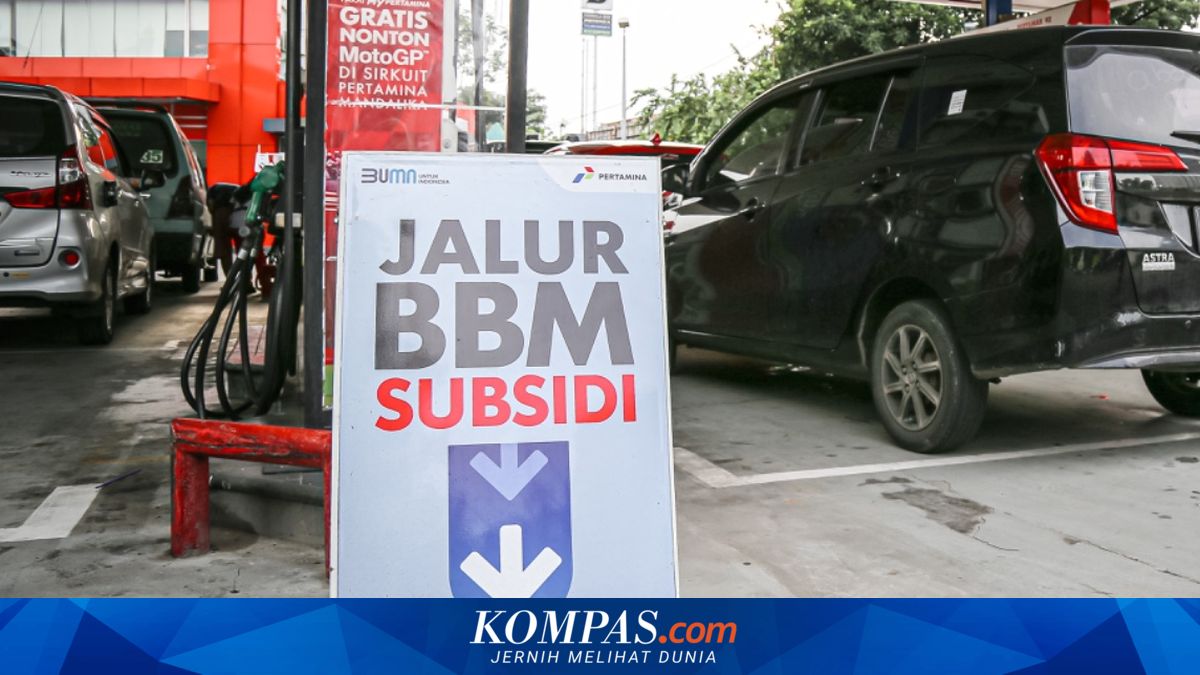 Analyst Criticises Luxury Cars Using Subsidised Pertalite Fuel