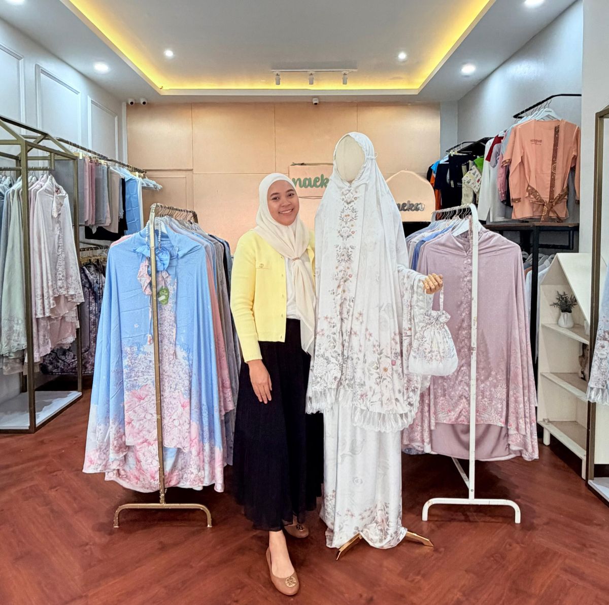 Naeka Overcomes Initial Scam to Break into Global Markets
