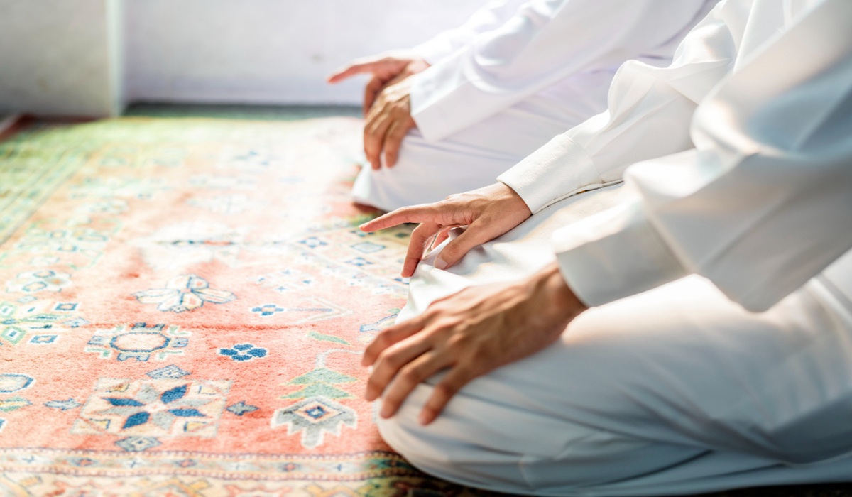 Reasons for the Sunnah of Not Eating Before Eid al-Adha Prayer, Unlike Eid al-Fitr