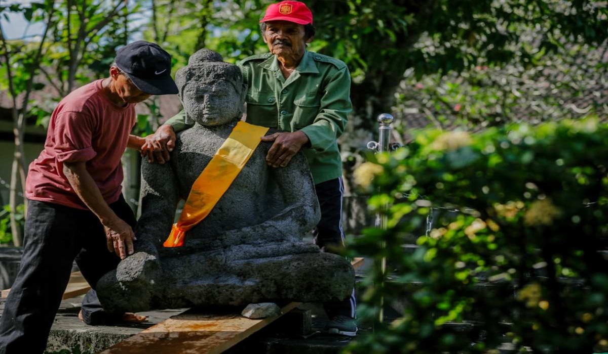 Unfinished Buddha Statue Relocated to Original Site at Borobudur