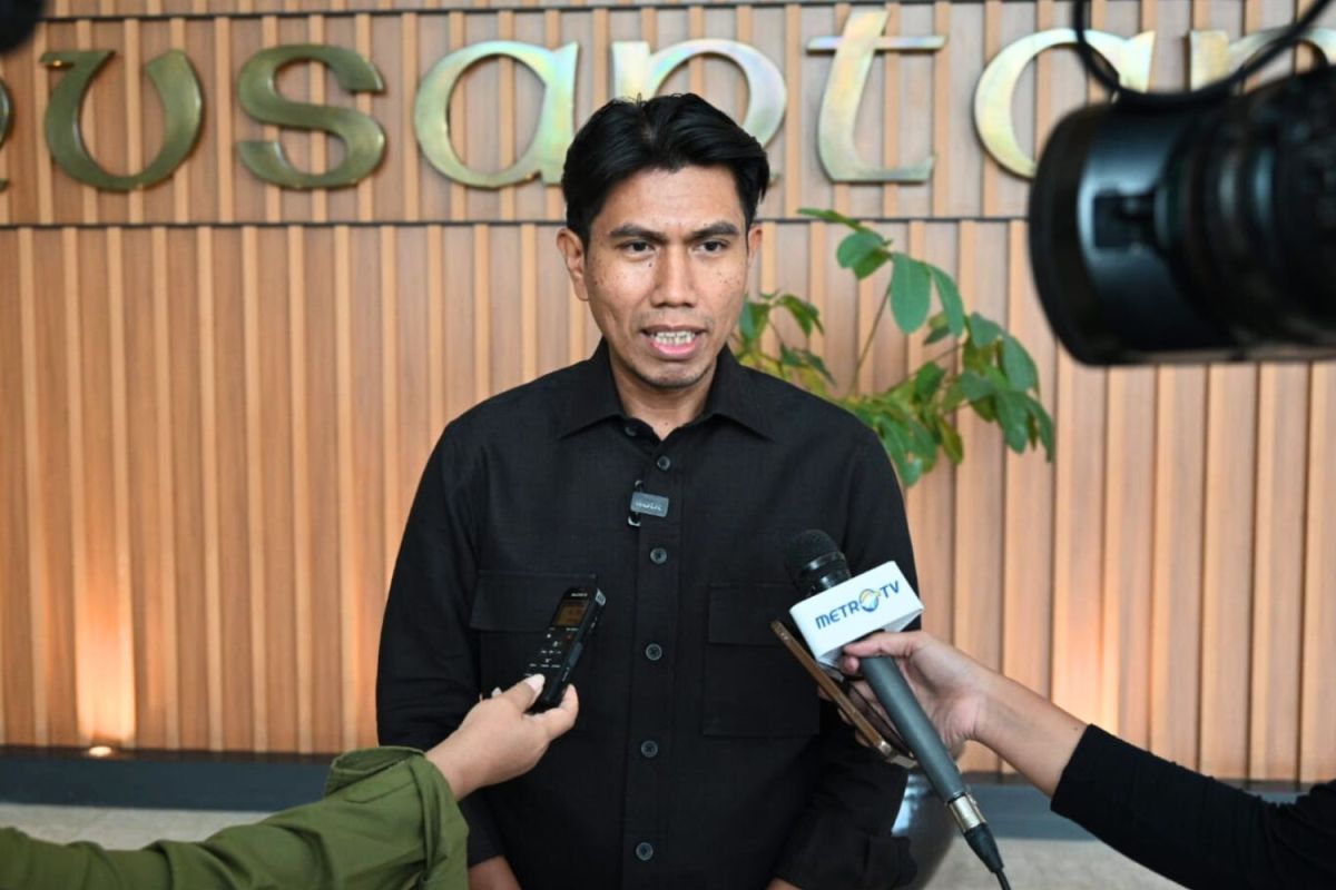 DPR member says Prabowo's France visit should not be politicised