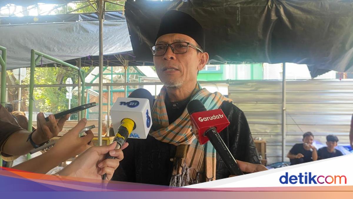 Al-Azhar Mosque in South Jakarta Slaughters 57 Animals for Eid al-Adha 1447 AH