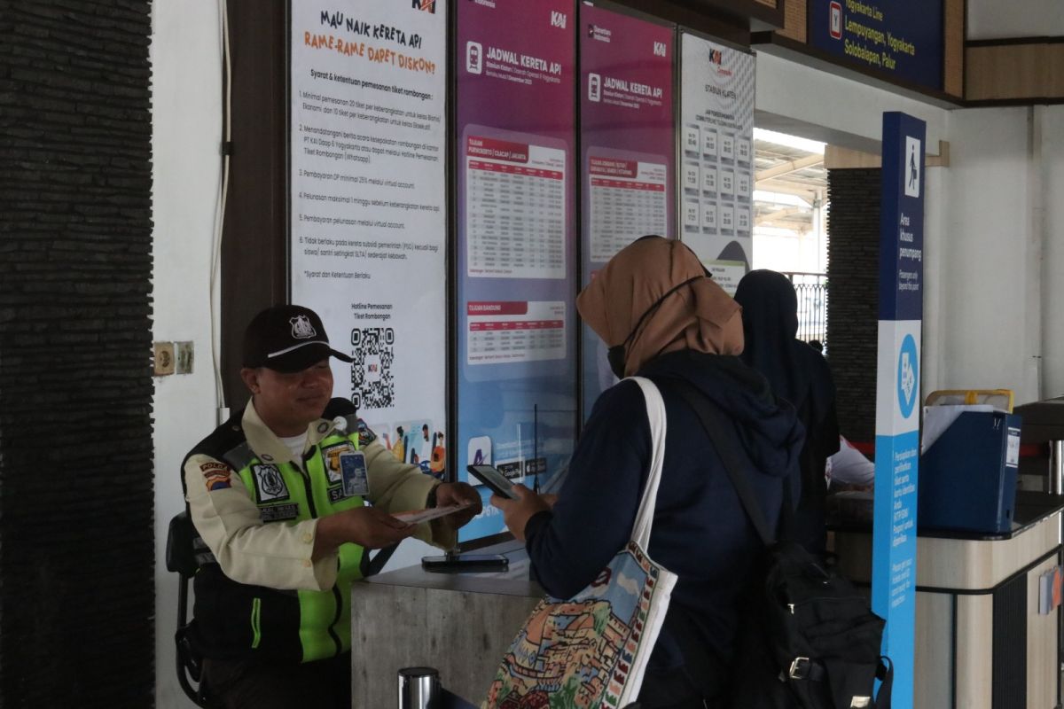 KAI Regional Operation 6 Yogyakarta serves 33,406 passengers during Idul Adha holiday