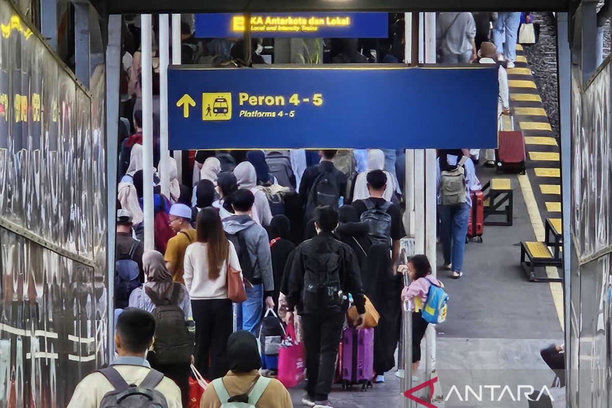 KAI serves 5,460 passengers at Malang Station during Idul Adha holiday