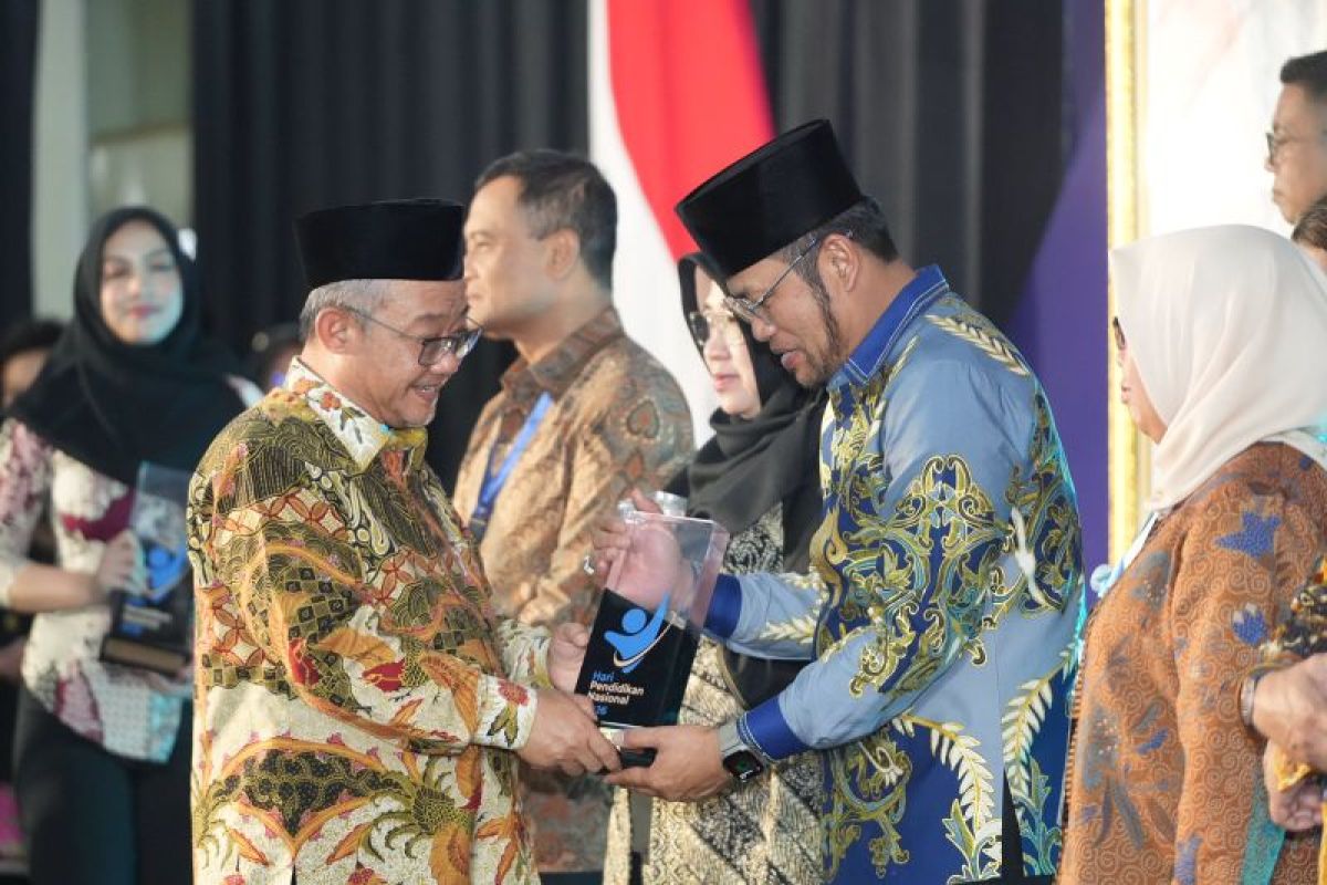 Kemendikdasmen recognises East Kalimantan Provincial Government as best region for SPMB collaboration