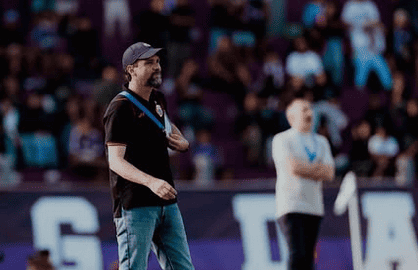 Mauricio Souza Profile: Career and Statistics of the Brazilian Coach Parting Ways with Persija