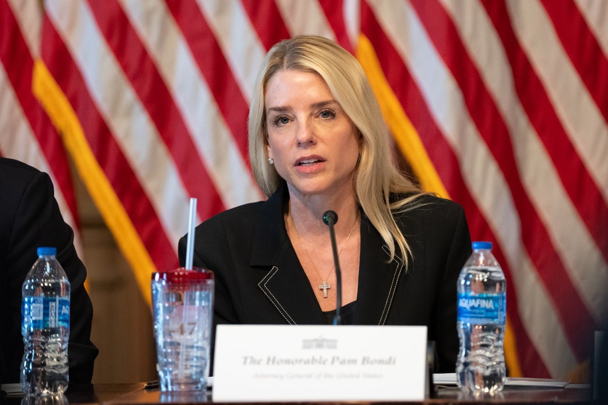Former US Attorney General Pam Bondi Diagnosed with Thyroid Cancer Following Trump's Dismissal