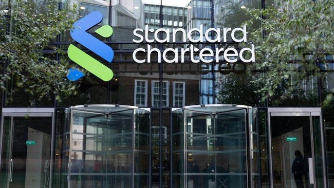 Major Banks Ramp Up Mass Layoffs as AI Drives Cost-Cutting