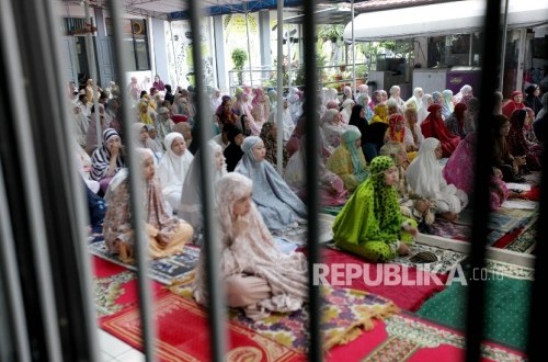 Sacrifice and Hajj Rituals for Inmates