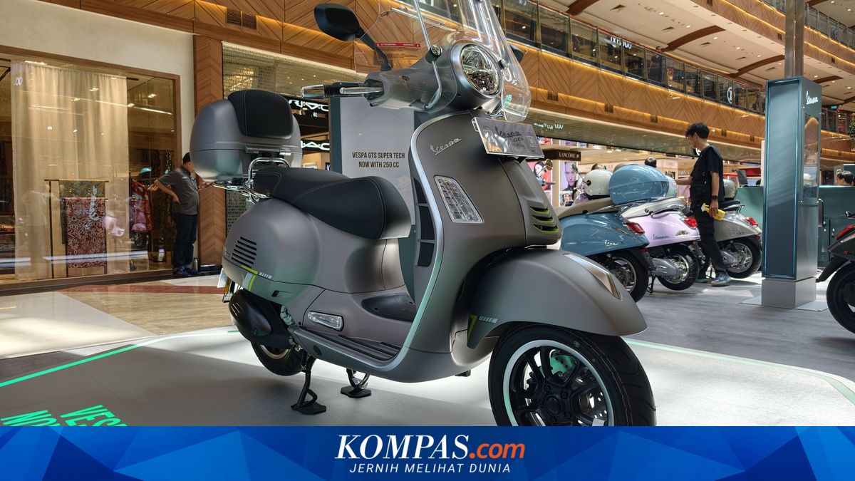 Vespa GTS Super Tech 250 vs Honda Forza 250: A Rp97 Million Showdown