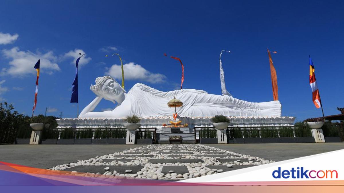 5 Buddhist Temples in Bali to Celebrate Waisak 2026, One Resembles Borobudur