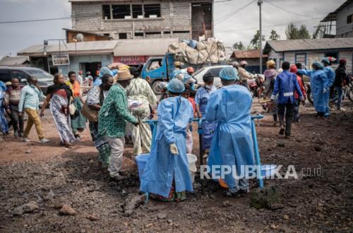 Expert warns Ebola outbreak could become regional pandemic